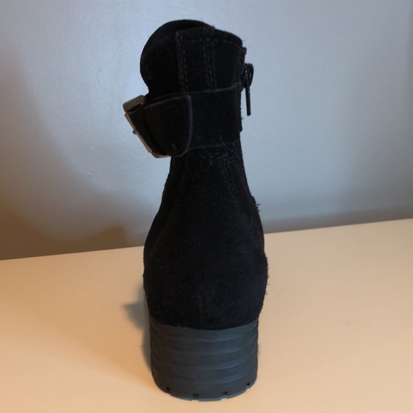 Clarks Ladies Smart Ankle Black Suede Boots "Marana Amber" - Picture 3 of 12